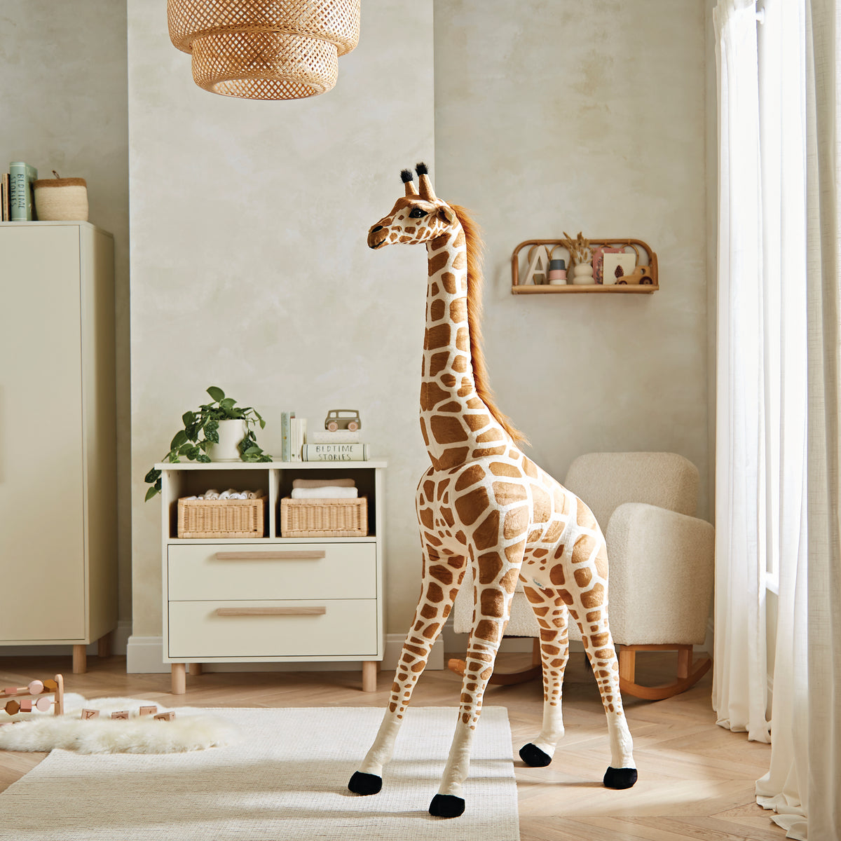 STANDING GIRAFFE 170 CM