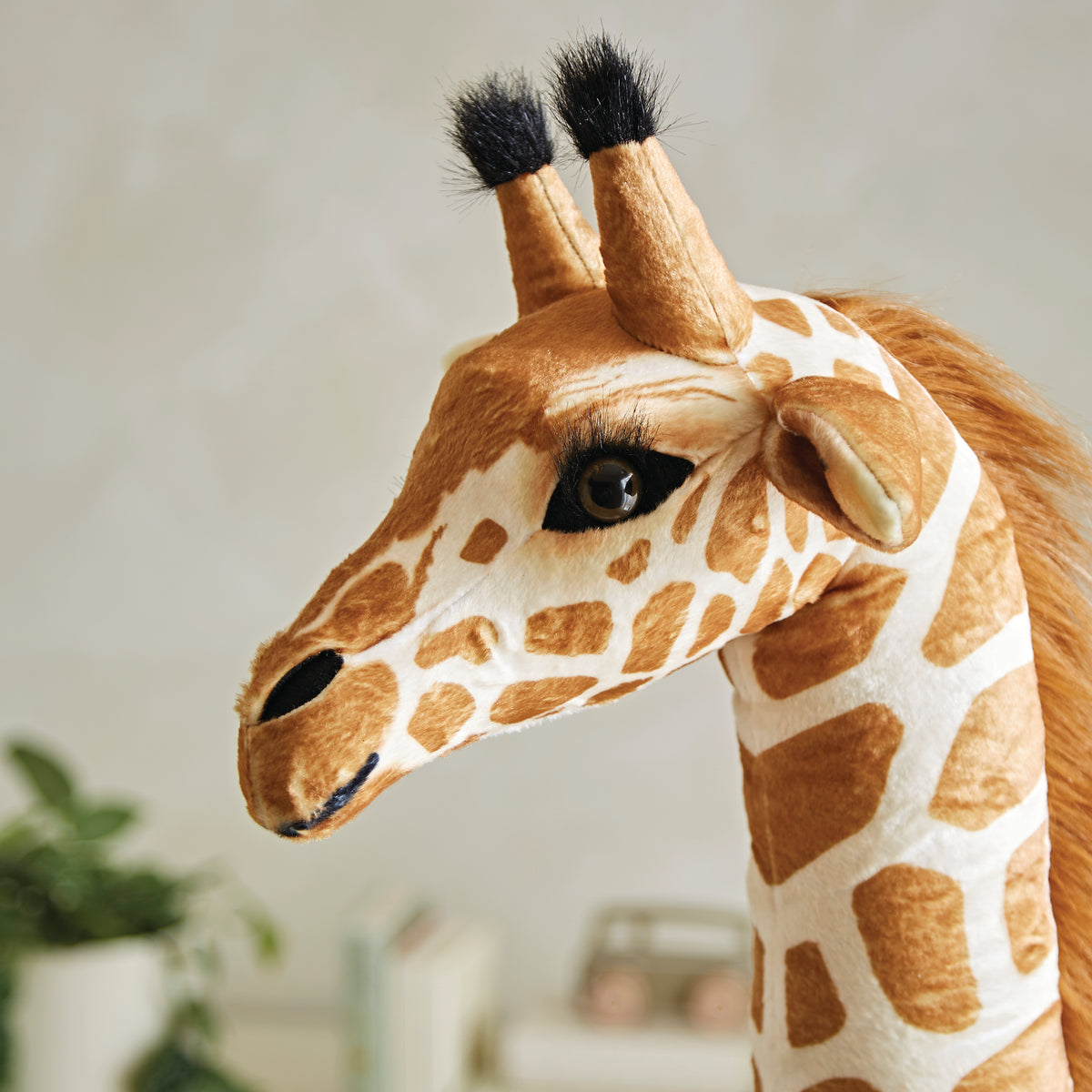 STANDING GIRAFFE 170 CM