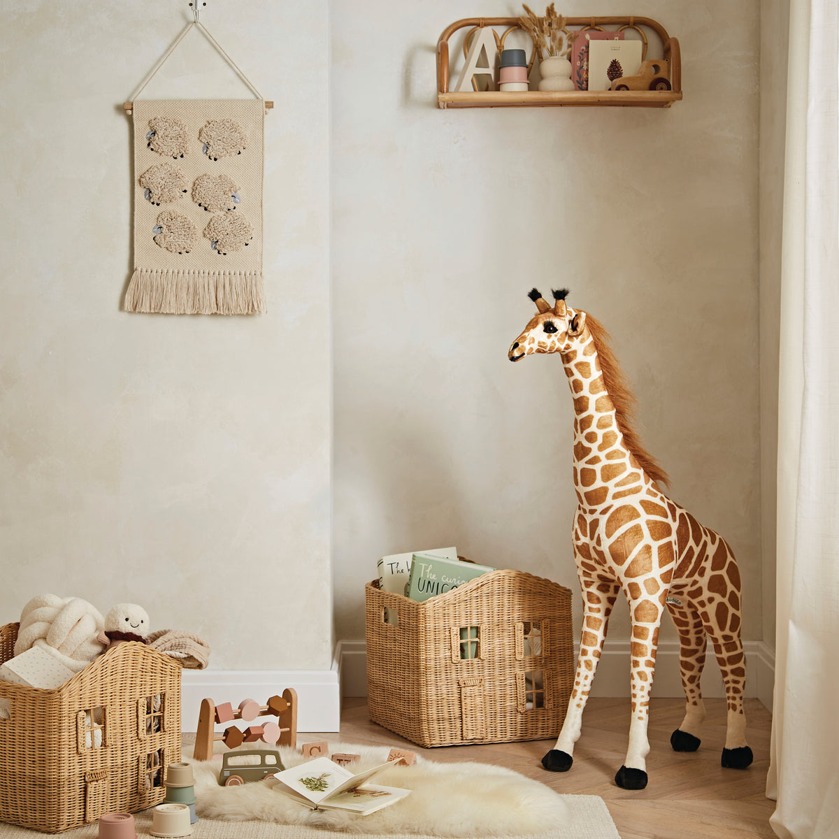 STANDING GIRAFFE 100 CM