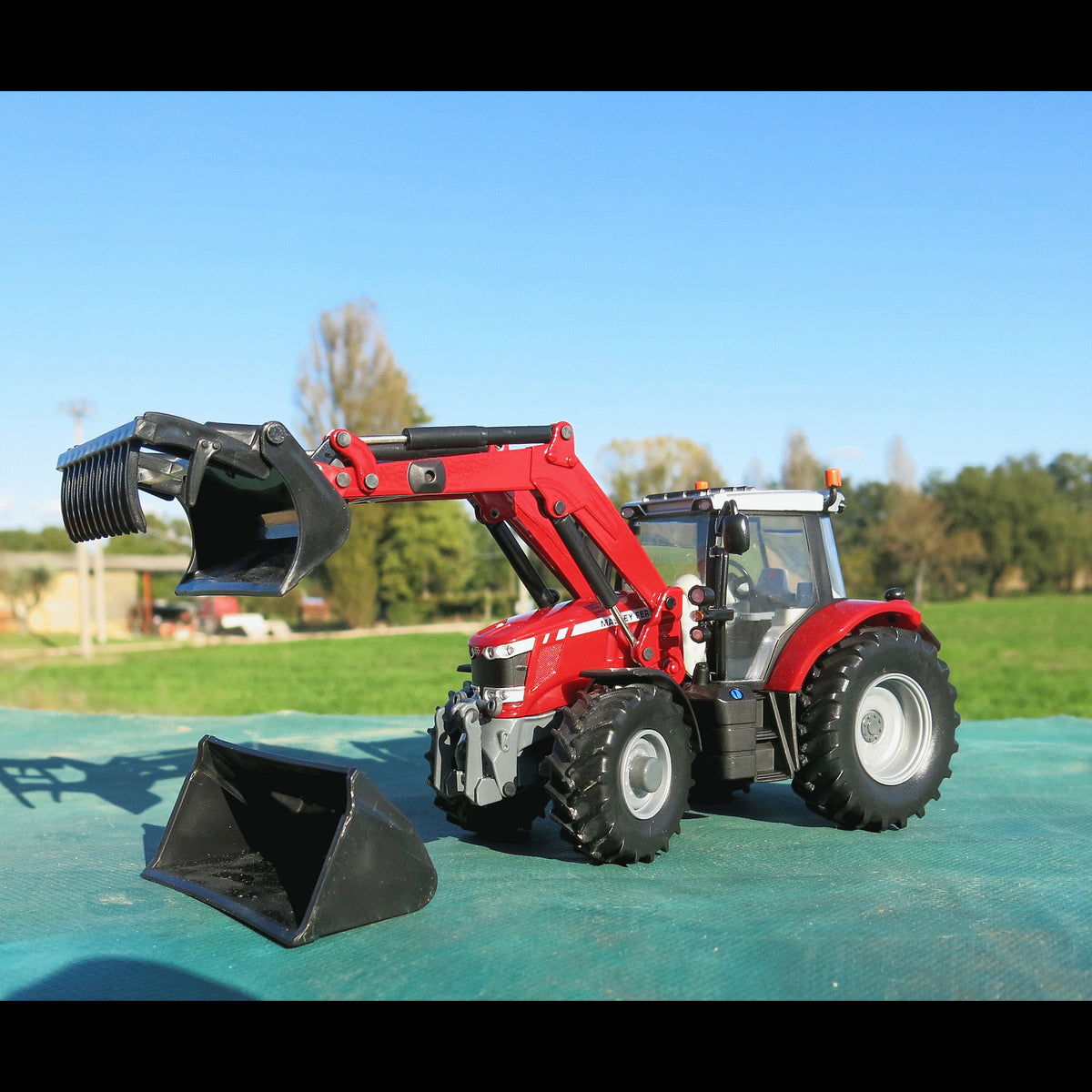 MASSEY FERGUSON 6616 W/LOADER
