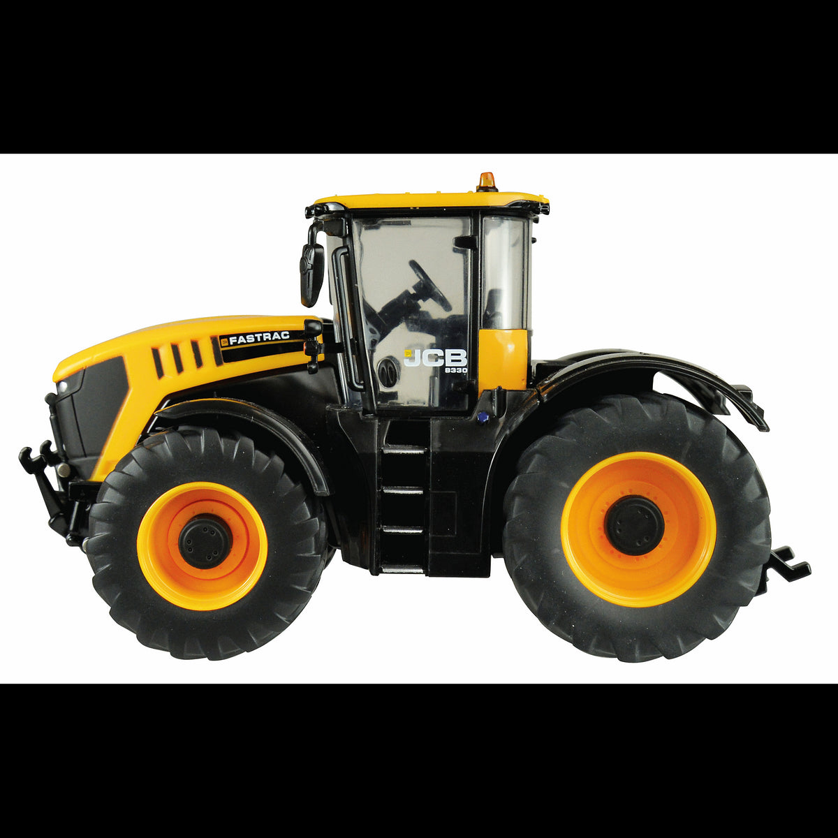 JCB FASTRAC 8330