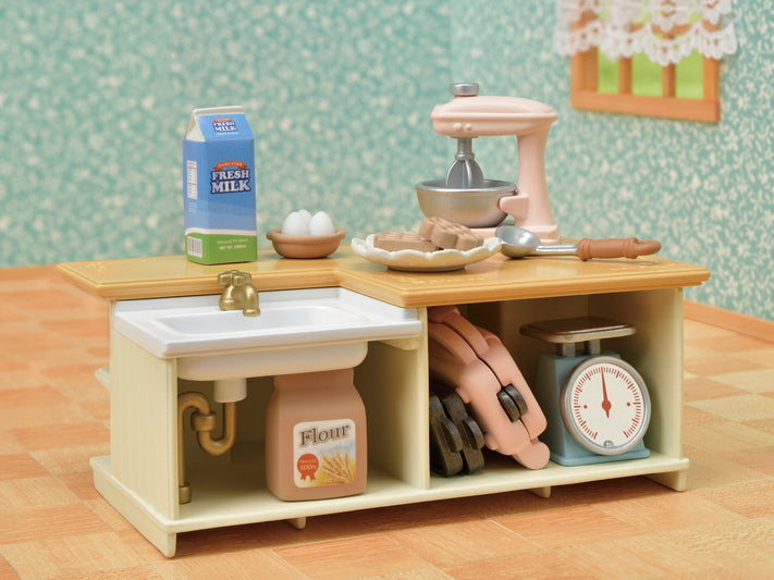 S/FAMILIES KITCHEN ISLAND