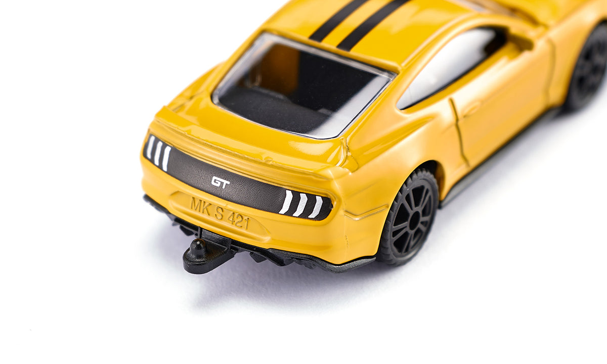 FORD MUSTANG GT