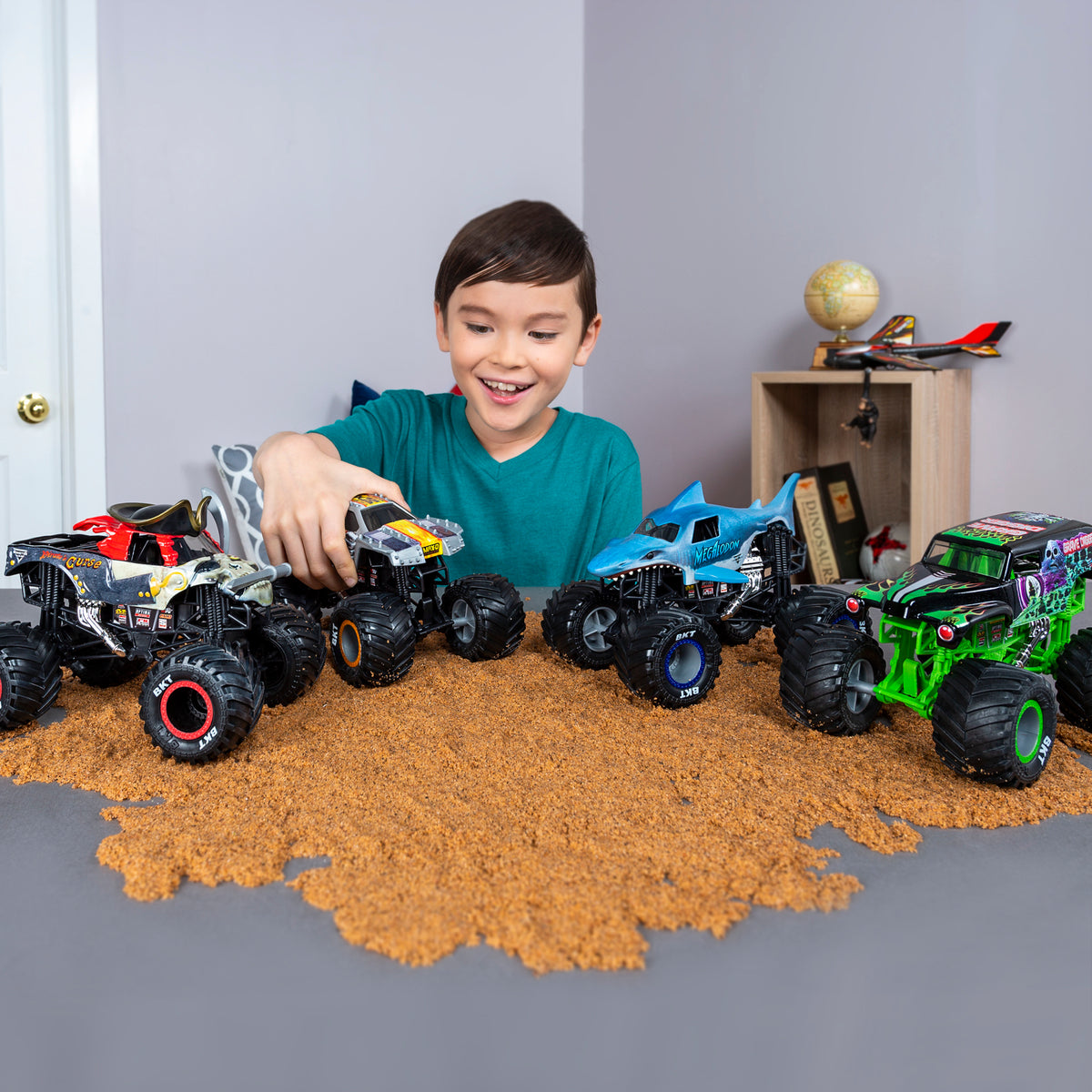 MONSTER JAM 1.24 VEHICLE