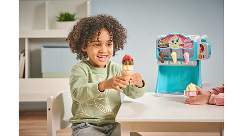 COUNT & SWIRL ICE CREAM MAKER