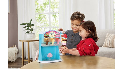 COUNT & SWIRL ICE CREAM MAKER