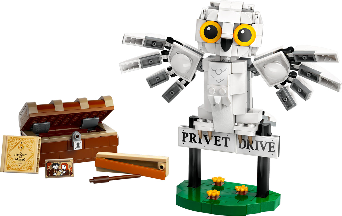 HEDWIG AT 4 PIVOT DRIVE