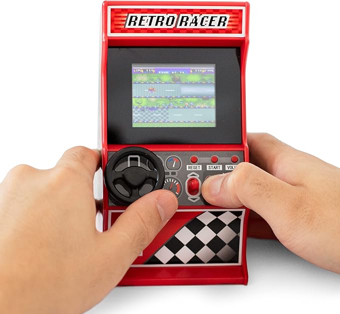 RETRO MINI ARCADE RACING GAME